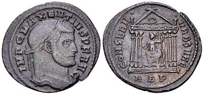 Nummus de Majencio. CONSERV VRB SVAE. Roma sedente dentro de templo hexastilo. Roma 8532127.m