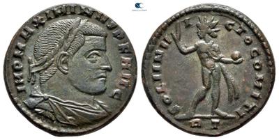 Nummus de Maximino II. SOLI INVICTO COMITI. 8159641.m