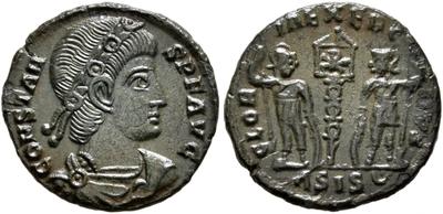 AE4 de Constante I. GLORIA EXERCITVS. Soldados entre 1 estandarte. Siscia 8908841.m