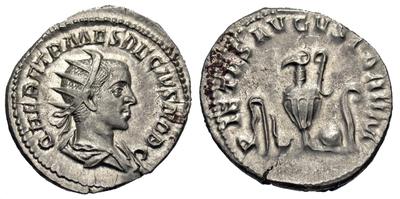 Antoniniano de Herenio Etrusco. PIETAS AVGVSTURVM. Utensilios de sacrificio. Roma 5769200.m
