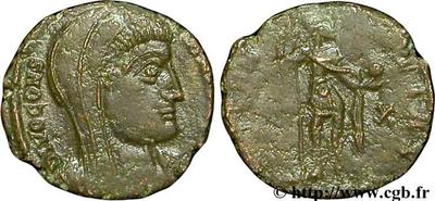 AE4 póstumo de Constantino I. AETERNA PIETAS.  Arlés 45950.m