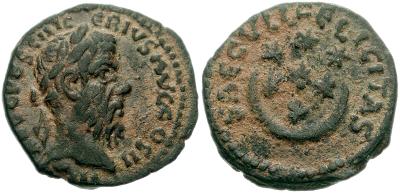 Denario de Adriano . COS III . Creciente y siete estrellas. Ceca Roma. 37543.m