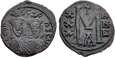 40 nummi de León III y Constantino V.  4320670.m