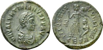 AE4 de Valentiniano II. SALVS REI PVBLICAE. 6632679.m