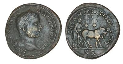 AE32 de Caracalla. CAE ANTIOCH COL. Yunta con guía y estandartes. Antioquía de Pisidia 3489116.m