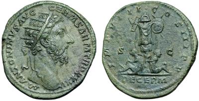 Dupondio de Marco Aurelio. IMP VIII COS III P P / DE GERM. Trofeo entre cautivos. Roma 4382987.m